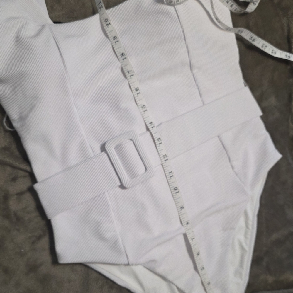 🆕️ Beach Riot Ribbed Sydney Belted One Piece - Picture 12 of 16